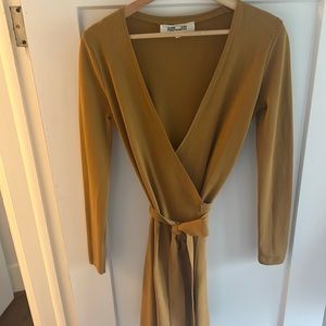 Diane Von Furstenburg Wrap Dress P